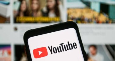 YouTube bloqueia vídeos e canais pró-Rússia com conteúdos sobre a guerra na Ucrânia
